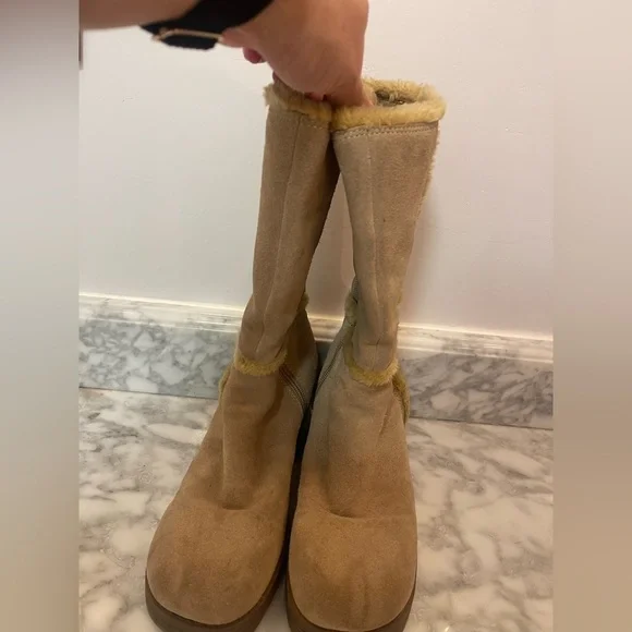 Vintage 90s Skechers 8 Suede Fur Trim Tan Grey Chunky Heel Bratz Platform Boots - Picture 4 of 10